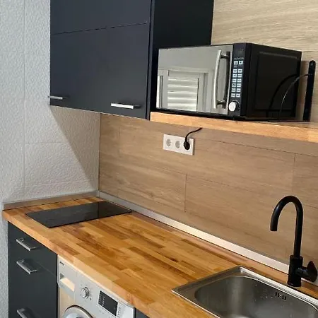 Apartamento Fantastico Bajo Con Patio Junto A La Playa *